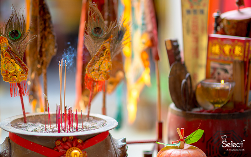 Families Using Incense During 7th Month